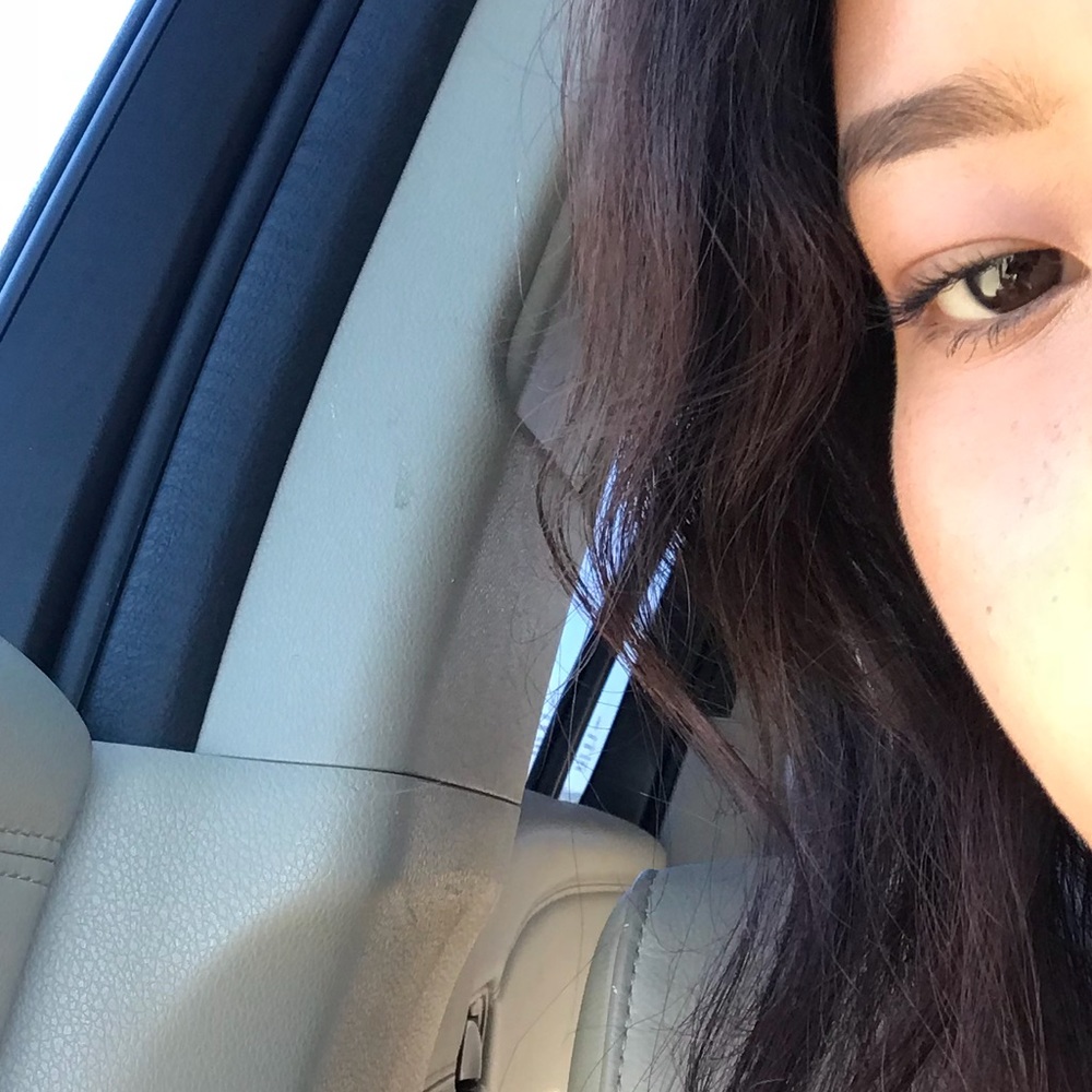 Meet your Posher, Kelly